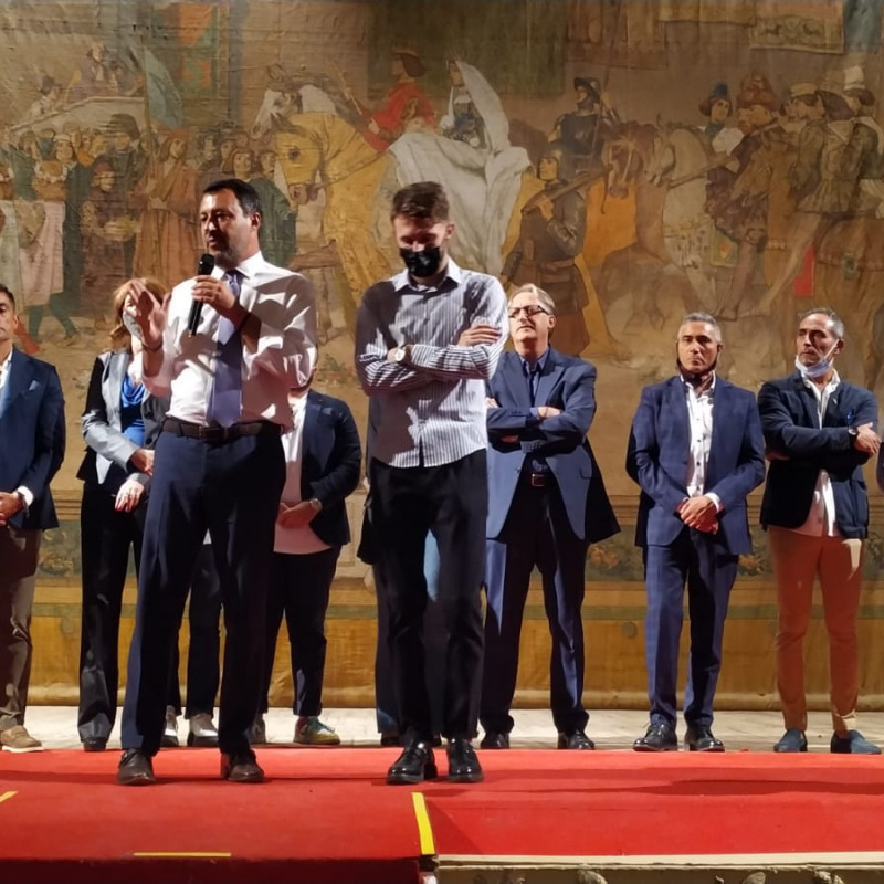 Salvini al Rendano (foto Arena)