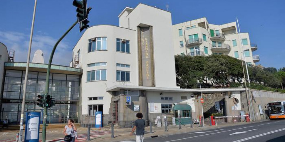 genova ambulanza travolge un 12enne che stava andando a scuola da Feedpress.me genova ambulanza travolge un 12enne che stava andando a scuola