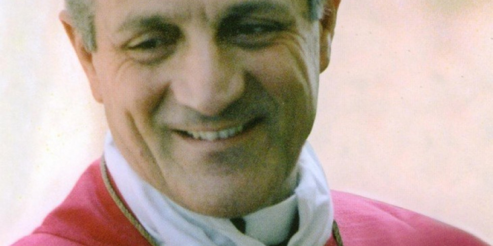 Aldo Moro Don Tonino Bello Il vescovo “poeta” diventerà un venerabile. Chi era don Tonino Bello