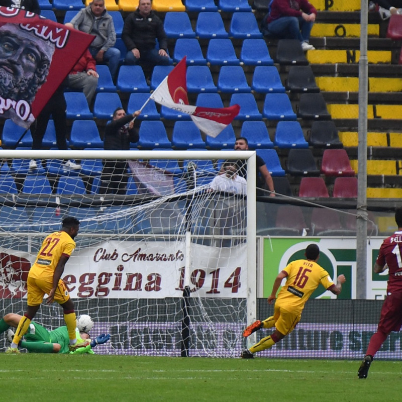 Il gol del Cittadella messo a segno da Vita (foto Attilio Morabito)