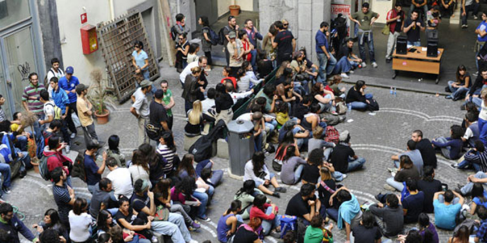 Le Occupazioni Di Chi Si Riposa Scuola: preside vara Dad contro le occupazioni, chi non partecipa alle