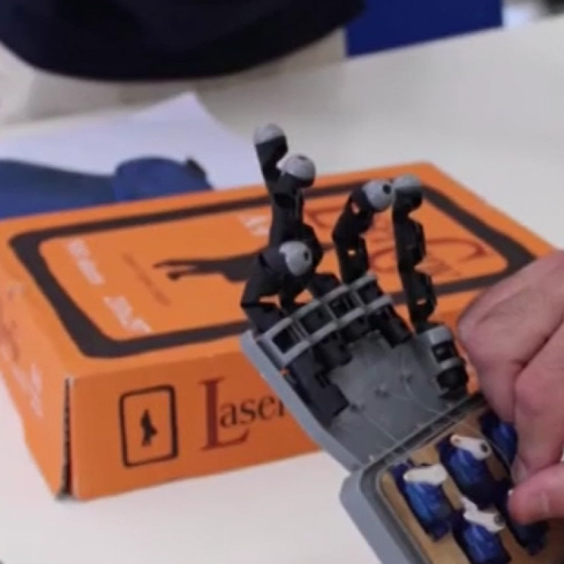 Dopo l'ascensore parlante c'è il braccio robotico, nuovo successo per il "Verona Trento" di Messina