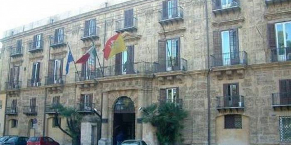 Istruzione, in Sicilia 94,5 milioni «Per dare ai giovani competenze spendibili nel mercato del lavoro» Istruzione, in Sicilia 94,5 milioni «Per dare ai giovani competenze spendibili nel mercato del lavoro»
