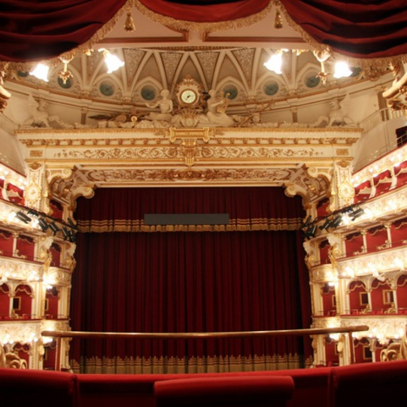 Interni Teatro Petruzzelli - Bari