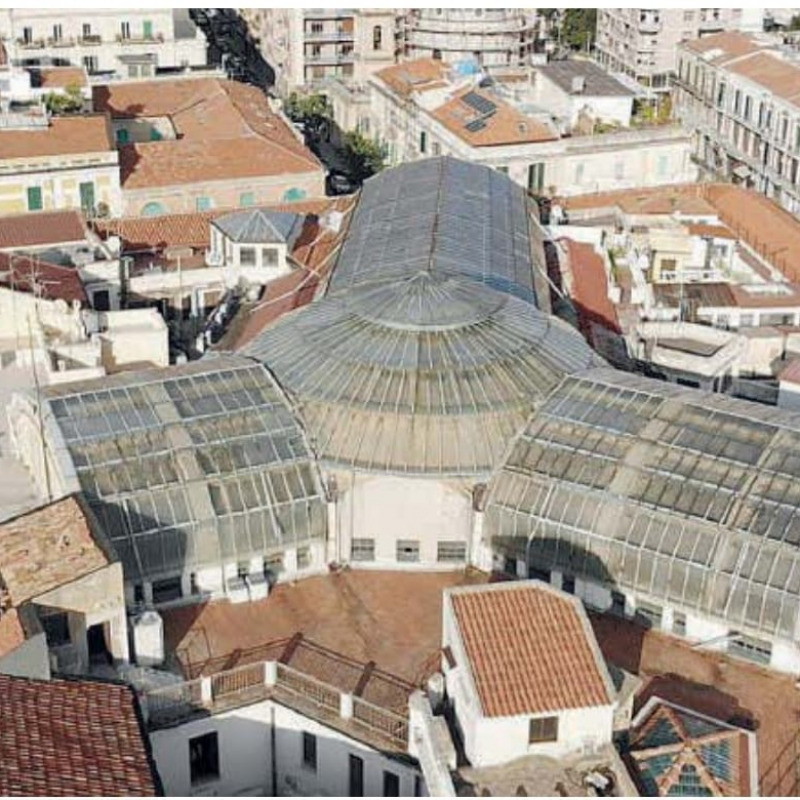 Galleria Vittorio Emanuele. La vista dall'alto della nuova copertura della struttura inaugurata nel 1929