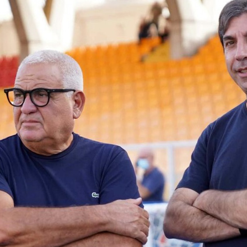 Il direttore generale dell’area tecnica Pantaleo Corvino e il direttore sportivo Stefano Trinchera