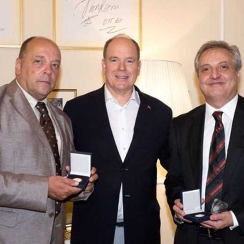 Anselmo La Delfa, Alberto di Monaco e Francesco Cosentino