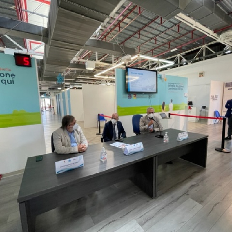 Non solo Covid, da oggi la “Città dei vaccini” negli hub di Messina e provincia