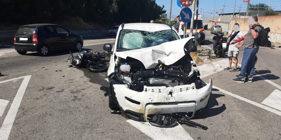 Messina, Gravissimo Incidente Sulla Statale 114 A Mili: Centauro 22enne ...