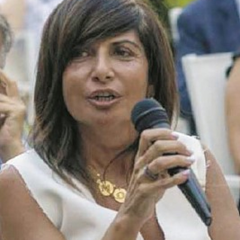 Simona Loizzo
