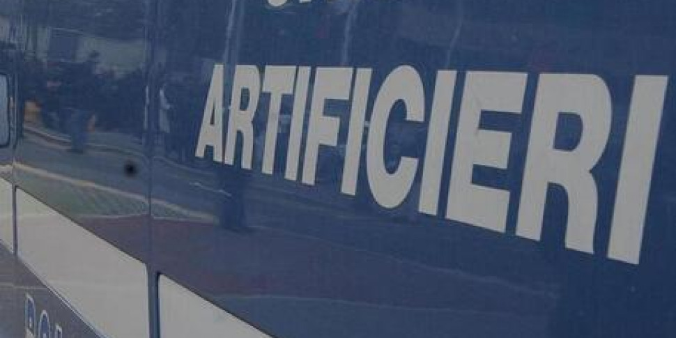 https://assets.gazzettadelsud.it/2022/07/artificieri-polizia-970x485.jpg