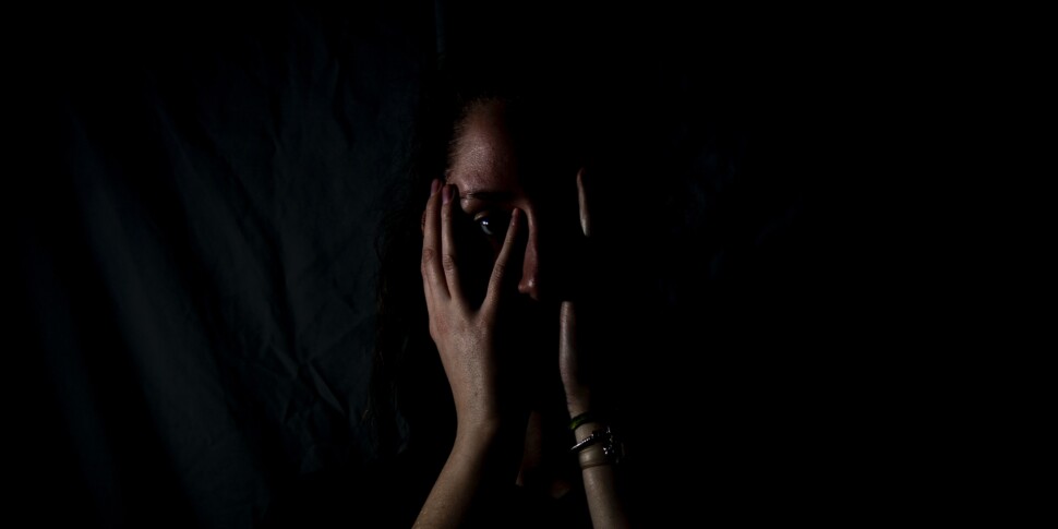 "Mi hanno stuprata in tre". Turista di Rimini denuncia violenza di gruppo in Salento "Mi hanno stuprata in tre". Turista di Rimini denuncia violenza di gruppo in Salento