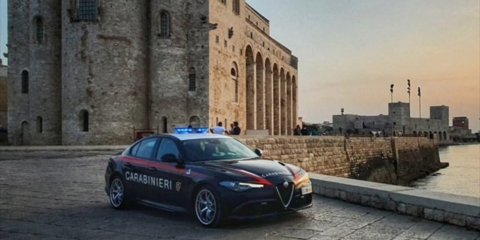 https://assets.gazzettadelsud.it/2022/07/trani-carabinieri-970x485.jpg