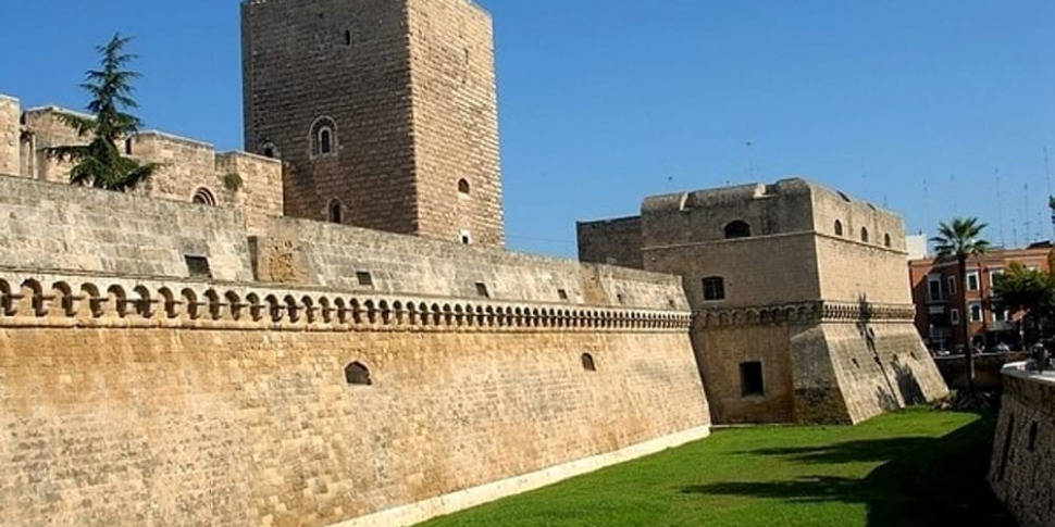 Castelli e parchi archeologici di Bari e provincia: aperture anche ...