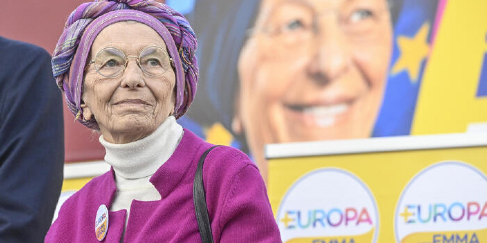 Emma Bonino ricoverata in terapia intensiva per problemi respiratori. Oggi sta meglio