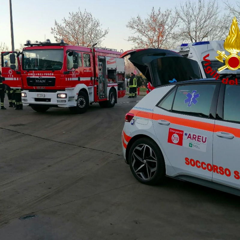 Incidente In Una Ditta Di Demolizioni Auto Nel Milanese Muore Un