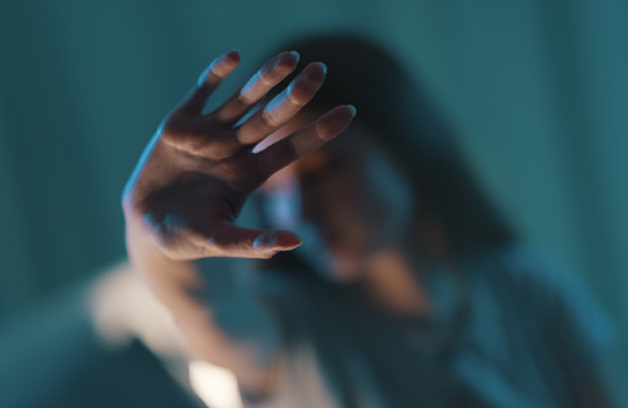 Choc a scuola, studentessa aggredita da cinque coetanei: trauma cra… Choc a scuola, studentessa aggredita da cinque coetanei: trauma cra…