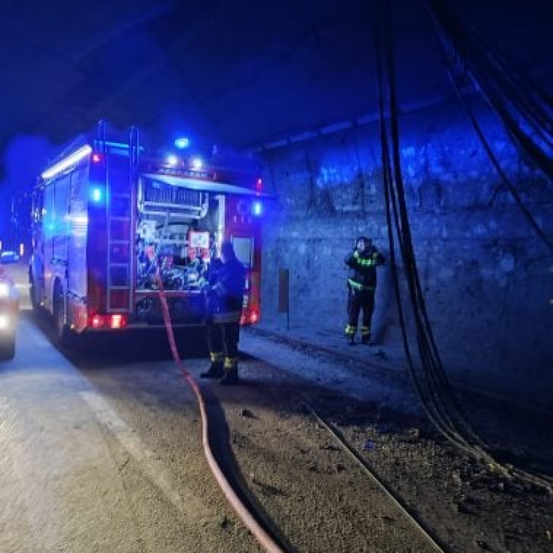 Messina, nella galleria "Telegrafo" lavori fino al 31 dicembre. Aperto varco per le emergenze