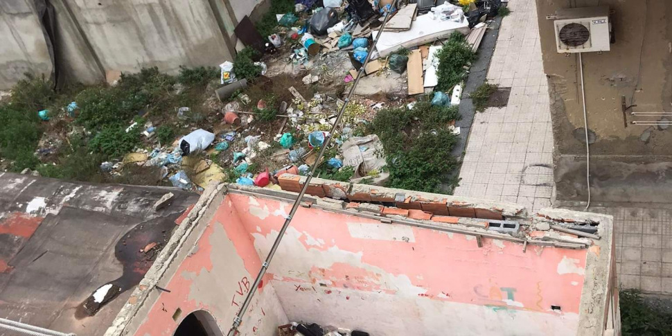 Risanamento: a Camaro Sottomontagna le ultime baracche da buttare giù