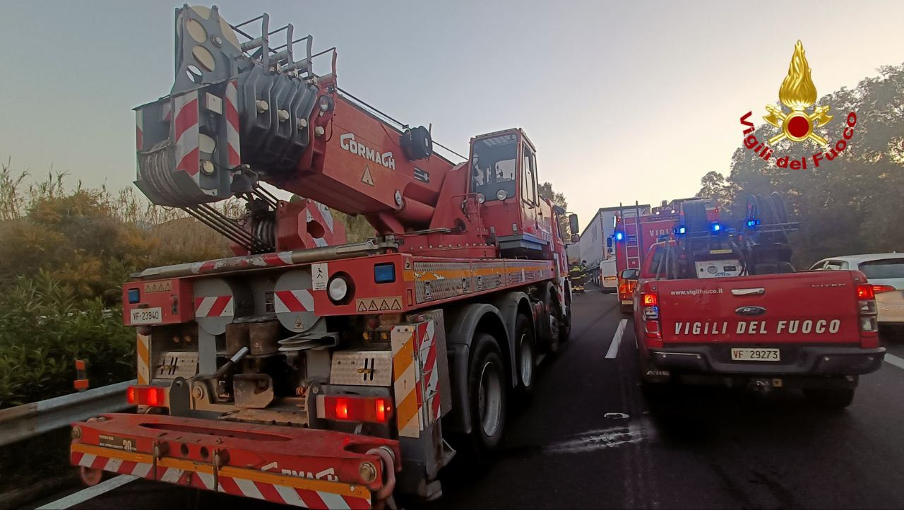 Lincidente Sulla Messina Catania Il Ferito Si è Aggravato In Rianimazione Al Cannizzaro 3495