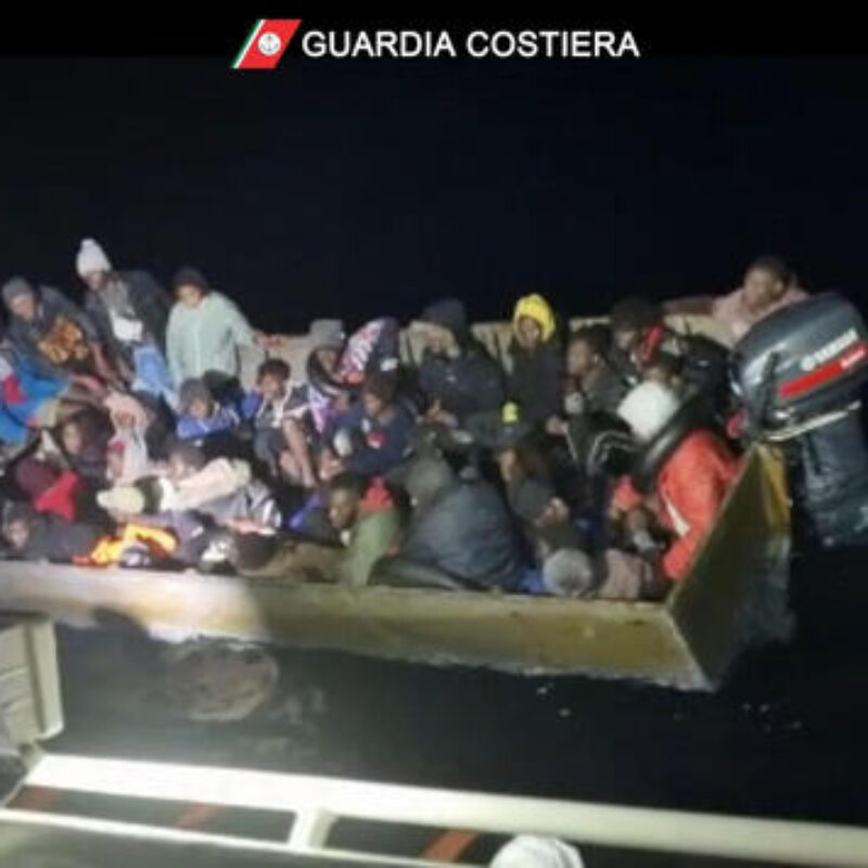 Migranti a Lampedusa (foto d'archivio)