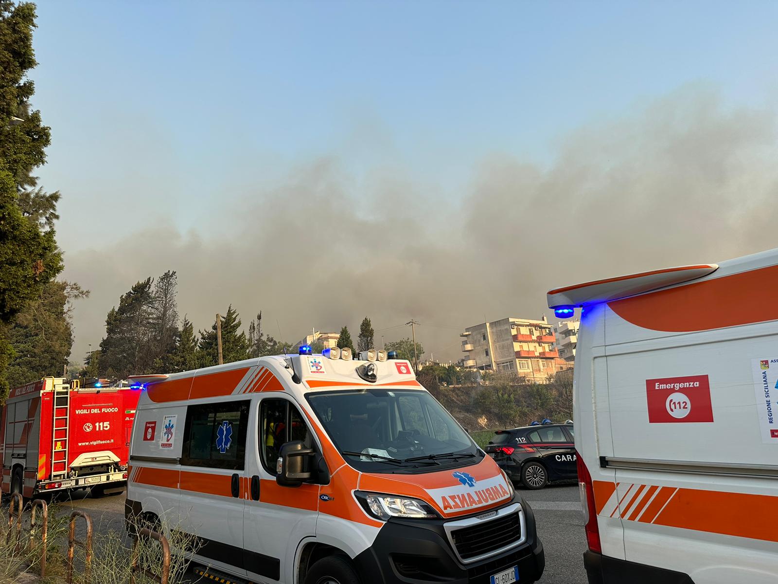 Dall Annunziata A Villafranca Inferno Sulle Colline Di Messina Case Dall Annunziata A Villafranca Inferno Sulle Colline Di Messina Case