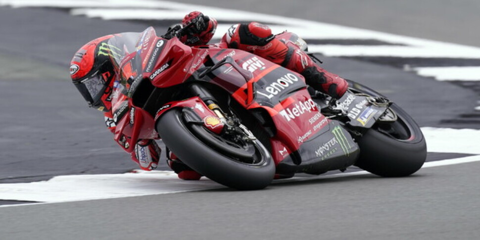 Misano, pole record di Martin. Bagnaia è terzo alle spalle di Bezzecchi ...