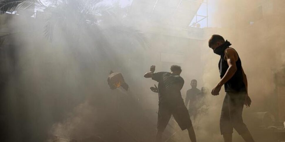 Medio Oriente, attacco israeliano a Khan Younis: 11 morti tra cui 3 bambini Medio Oriente, attacco israeliano a Khan Younis: 11 morti tra cui 3 bambini