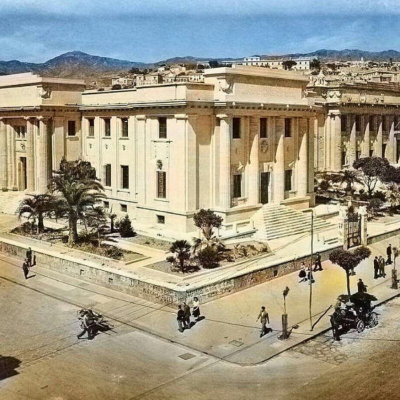 Palazzo Piacentini, tribunale di Messina, in una foto degli anni Trenta