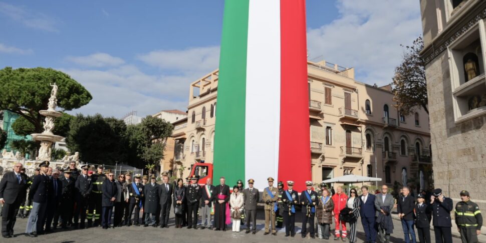 Solennità e devozione: anche a Messina Vigili del fuoco e Marina militare celebrano Santa Barbara Martire