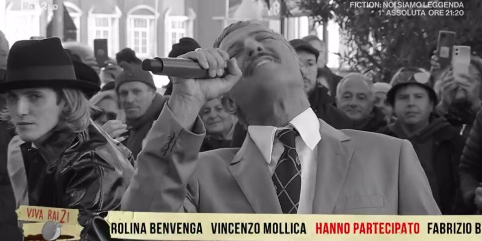 Oggi a ‘Viva Rai2!’: "Avevo un cuore che ti amava tanto": il toccante omaggio di Fiorello a Mino Reitano