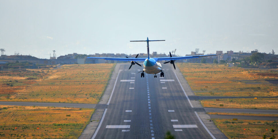 Volo Reggio Milano, l’assessore Malara: «Impossibile prenotare da marzo? Sacal faccia chiarezza nel più breve tempo possibile»