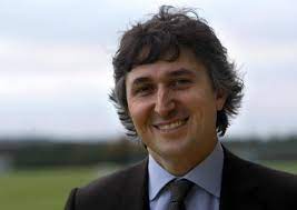 Frode milionaria al Fisco, nei guai figlio dell'ex patron dell… Frode milionaria al Fisco, nei guai figlio dell'ex patron dell…