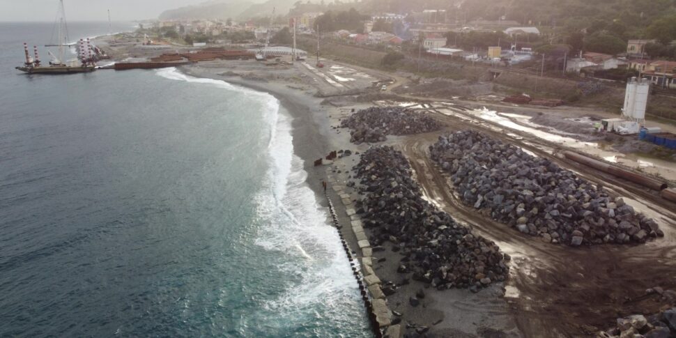 Porto di Tremestieri, la ditta Bruno Teodoro a rapporto dal comune