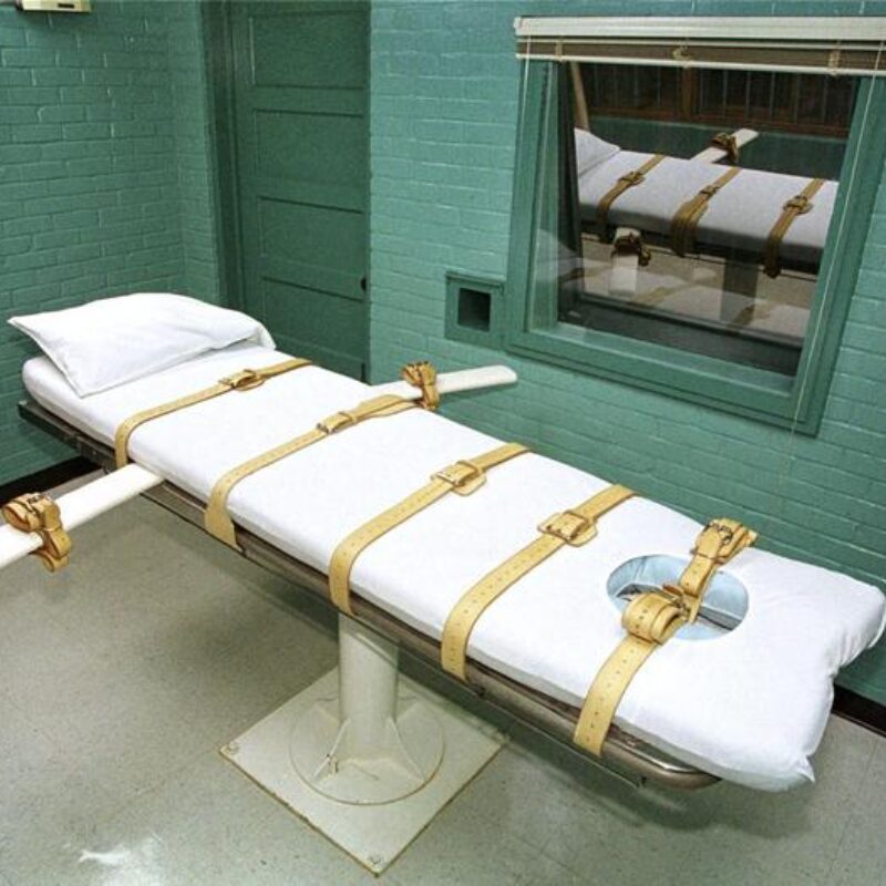 epa03811129 (FILE) An undated file photo from the year 2000 shows the death chamber inside the Huntsville Unit in Huntsville, Texas. The chamber is where the State of Texas executes prisoners by lethal injection. According to news reports on 02 August 2013, Texas Department of Criminal Justice spokesman Jason Clark said that the state's supply of pentobarbital would end in September. Pentobarbital is a drug used in executions in Texas, since July 2012. EPA/PAUL BUCK