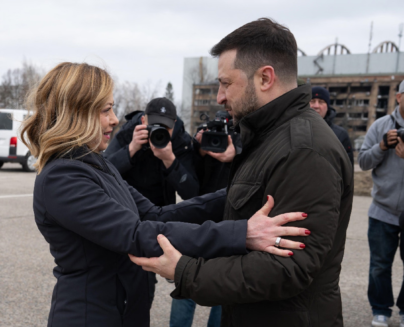 Ucraina, "Il fronte più caldo ora è in Donetsk". Zelensky… Ucraina, "Il fronte più caldo ora è in Donetsk". Zelensky…
