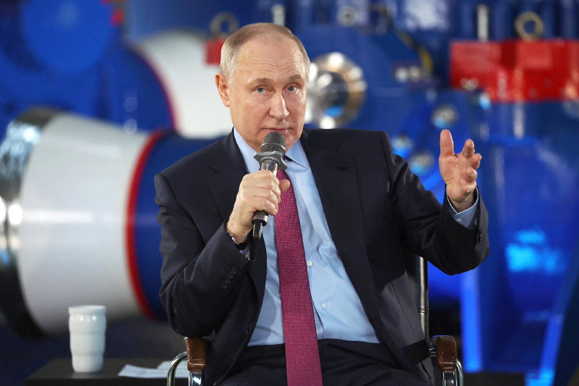 Elezioni in Russia, chi sono i tre inesistenti avversari di Putin Elezioni in Russia, chi sono i tre inesistenti avversari di Putin