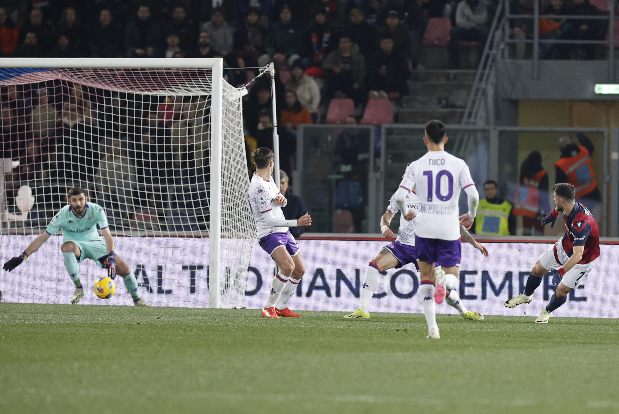Serie A, il Bologna non si ferma: 2-0 alla Fiorentina e quarto post… Serie A, il Bologna non si ferma: 2-0 alla Fiorentina e quarto post…
