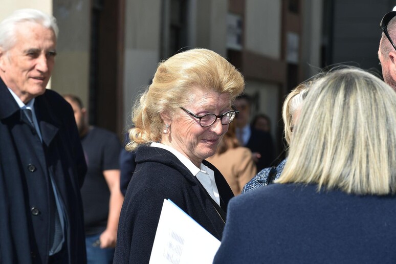 La procura di Torino apre un'indagine sulle società fiduciarie… La procura di Torino apre un'indagine sulle società fiduciarie…
