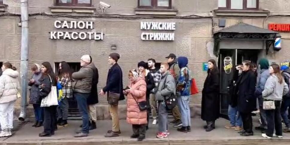 Come Legare I Capelli Lunghi: Consigli Per Non Sbagliare - Foto 4