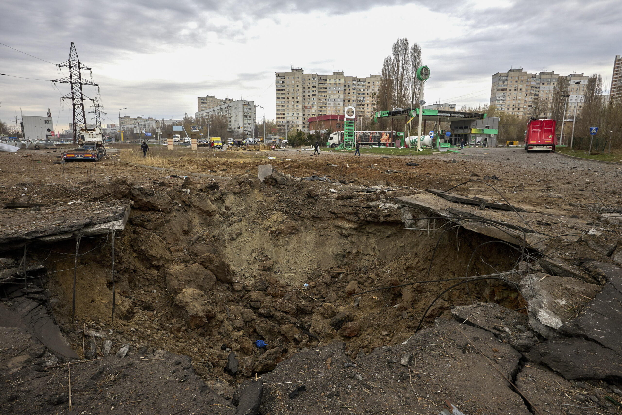 Guerra in Ucraina, droni su Kharkiv: nove morti e decine di feriti … Guerra in Ucraina, droni su Kharkiv: nove morti e decine di feriti …