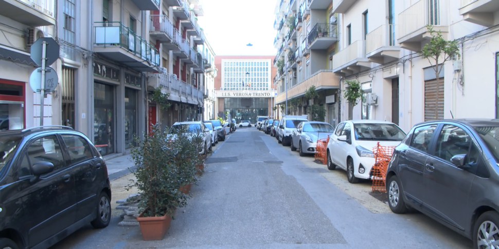 Messina, nuova isola pedonale temporanea in via Camiciotti fino al 30 settembre