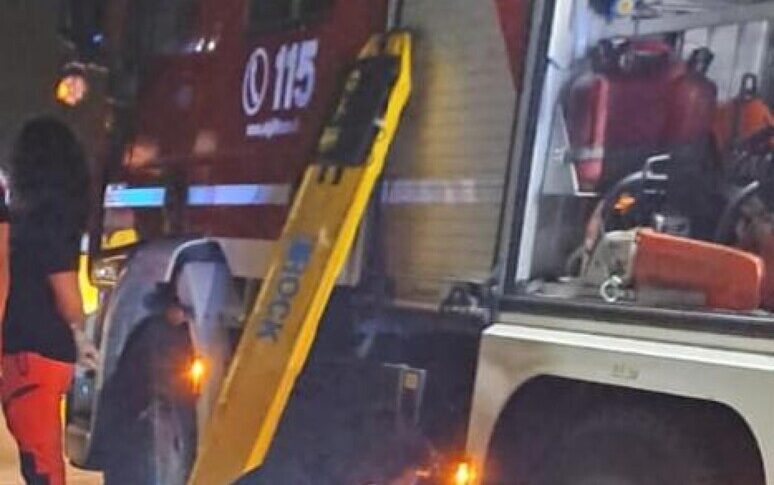 Notte di sangue sulle strade nel Casertano, due terribili incidenti: morti 4 ventenni