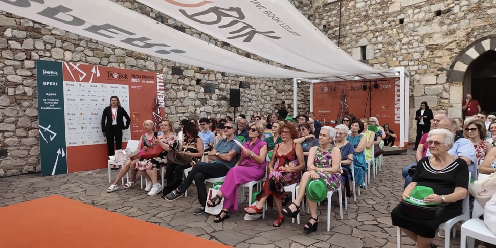 Il festival Taobuk riempie Taormina, oggi è il giorno di Jon Fosse e Marina Abramović