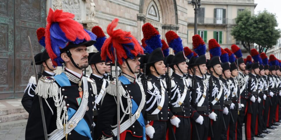 La straordinaria normalità della presenza dei Carabinieri