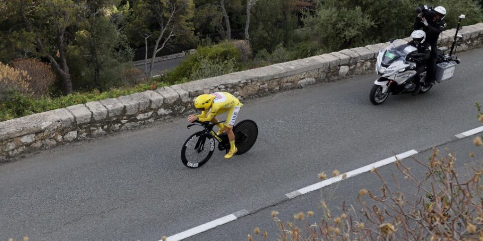 Pogacar trionfa al Tour de France: vince anche la crono