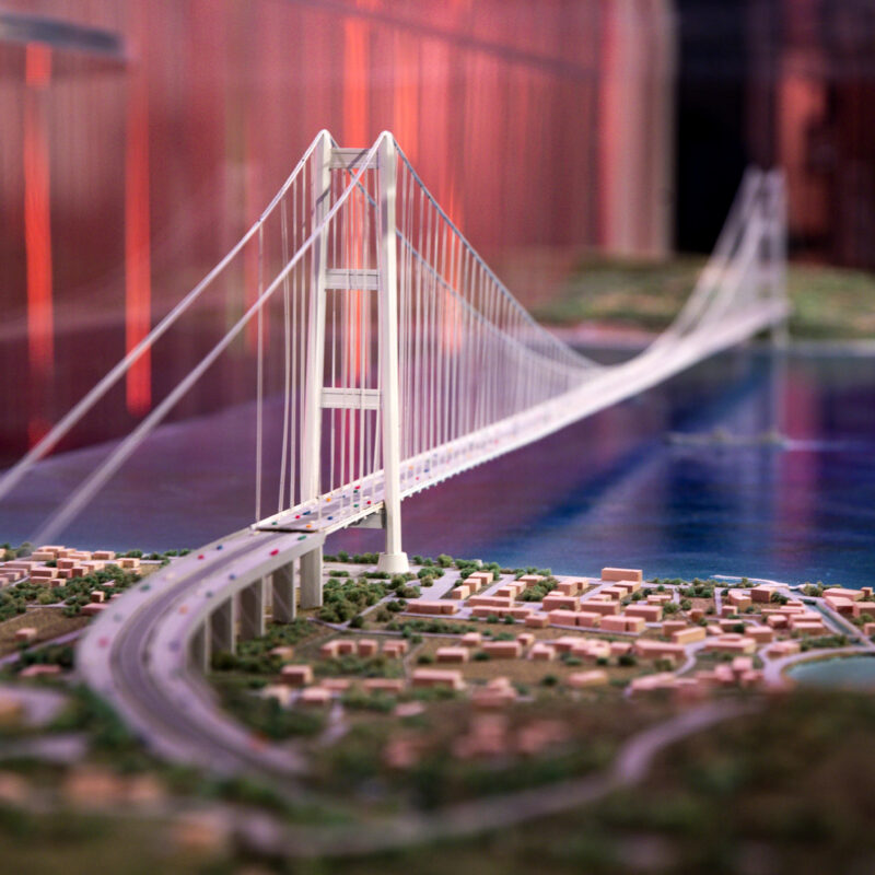 The model of the bridge project over the Strait of Messina showed by Italian Minister of Infrastructure and Transport, Matteo Salvini, during the RAI tv program "Cinque minuti" (Five Minutes), hosted by Bruno Vespa, in Rome, Italy, 22 March 2023.ANSA/ANGELO CARCONI