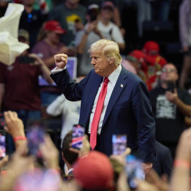 epa11489846 Republican presidential nominee Donald J. Trump holds his fist up after speaking at his first joint rally with Republican vice presidential nominee Senator JD Vance at Van Andel Arena in Grand Rapids, Michigan, USA, 20 July 2024. EPA/ALLISON DINNER