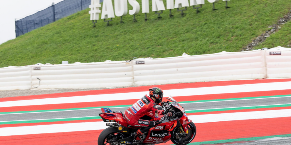 https://assets.gazzettadelsud.it/2024/08/Bagnaia-Austria-MotoGp-970x485.png