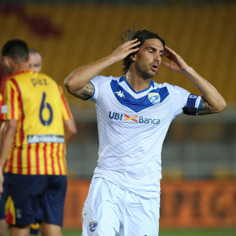 Brescia's Ernesto Torregrossa disappointment during the Italian Serie A soccer match US Lecce vs Brescia at the Via del Mare stadium in Lecce, Italy, 22 July 2020. ANSA/ABBONDANZA SCURO LEZZI